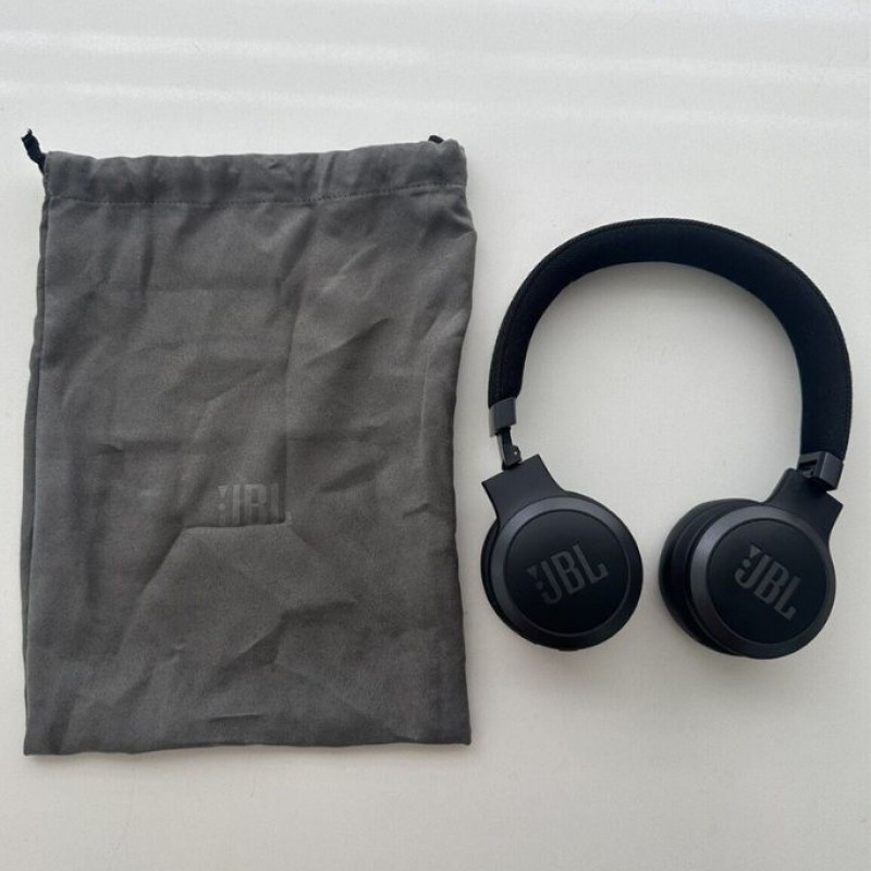 JBL Live 675NC - Tai nghe chụp tai Bluetooth không dây chống ồn